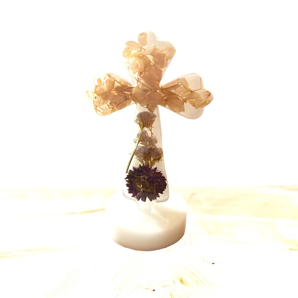 Floral cross